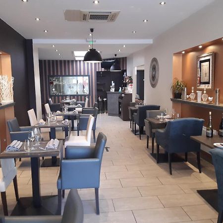 La Papillote Hotel Charleville-Mezieres Bagian luar foto
