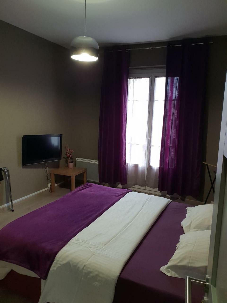 La Papillote Hotel Charleville-Mezieres Bagian luar foto
